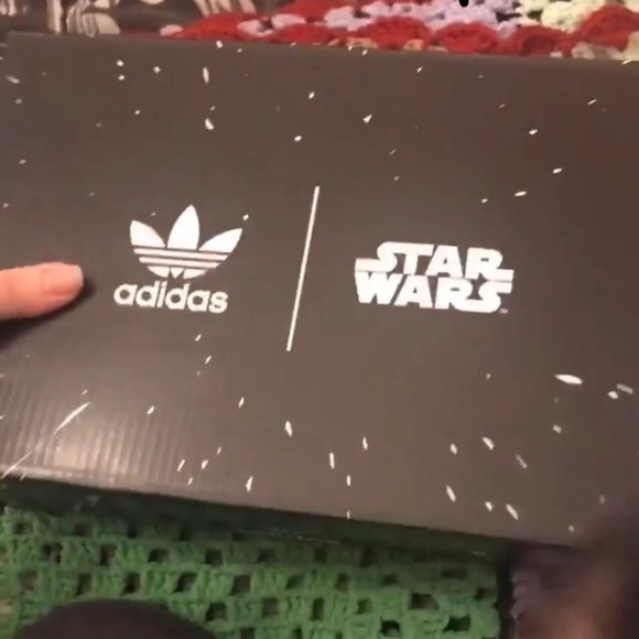 Star Wars Adidas - Picture 2 of 2